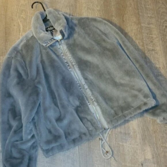 CoffeeShop Grey Faux Fur Jacket - Sz XL - Picture 1 of 6